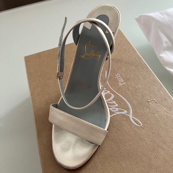 Christian Louboutin Loubigirl 85MM Satin Sandals 38.5 - Picture 4 of 10